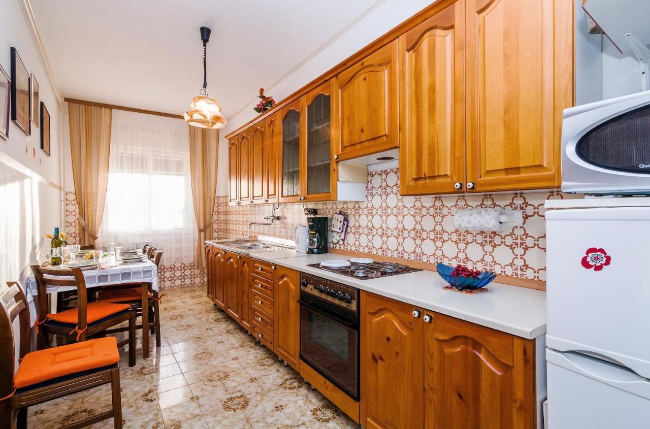Apartments For Families With Children Privlaka, Zadar - 5747 Eksteriør billede