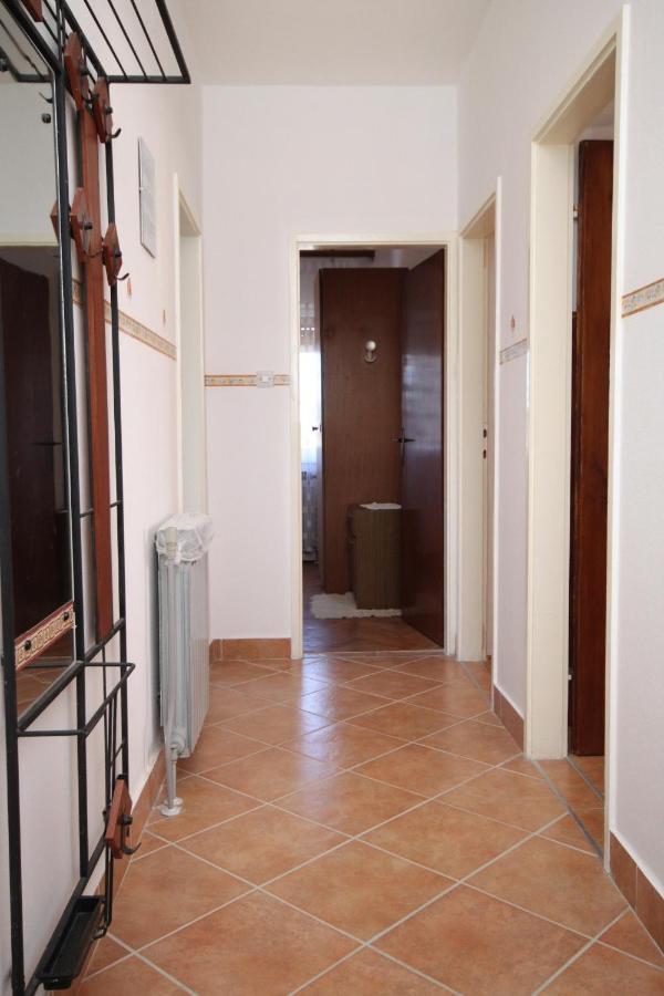 Apartments For Families With Children Privlaka, Zadar - 5747 Eksteriør billede