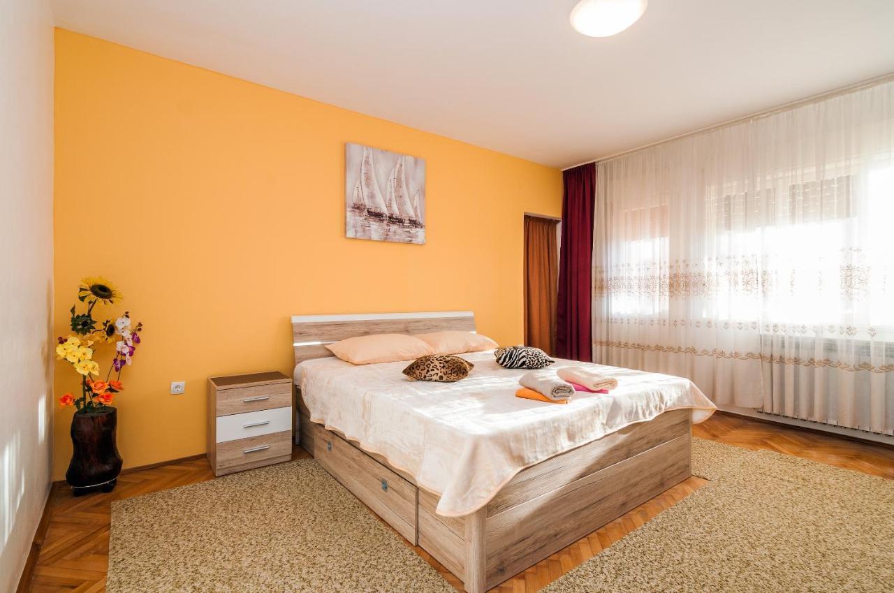 Apartments For Families With Children Privlaka, Zadar - 5747 Eksteriør billede